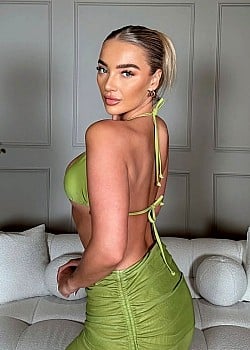 Chloe-Leigh Fisk